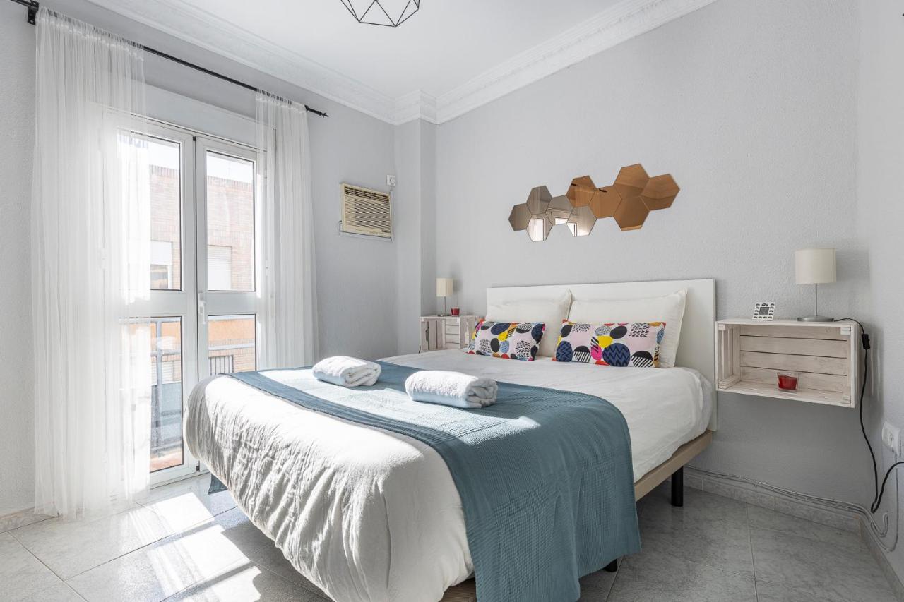 Pureza Dreams De Sevilla Oasis En Triana Kültér fotó