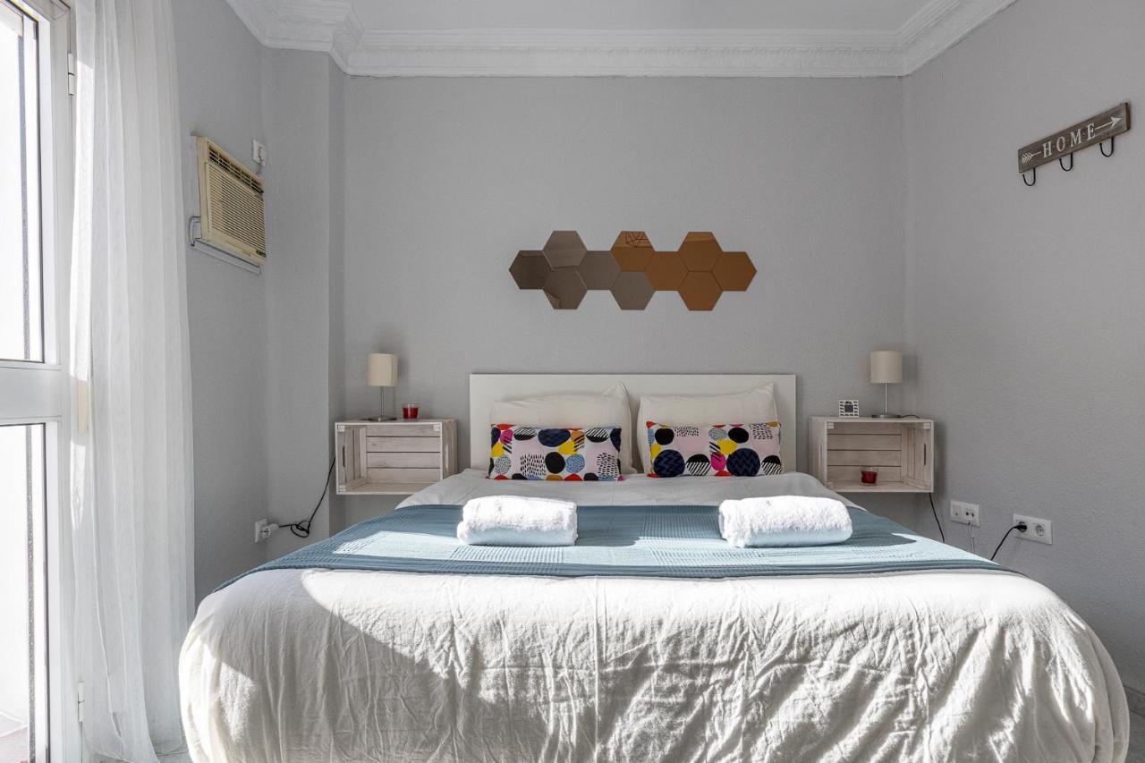 Pureza Dreams De Sevilla Oasis En Triana Kültér fotó